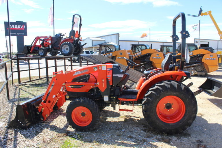 Choosing Your Next Utility Tractor for Sale in Stephenville TX Hendershot Equipment