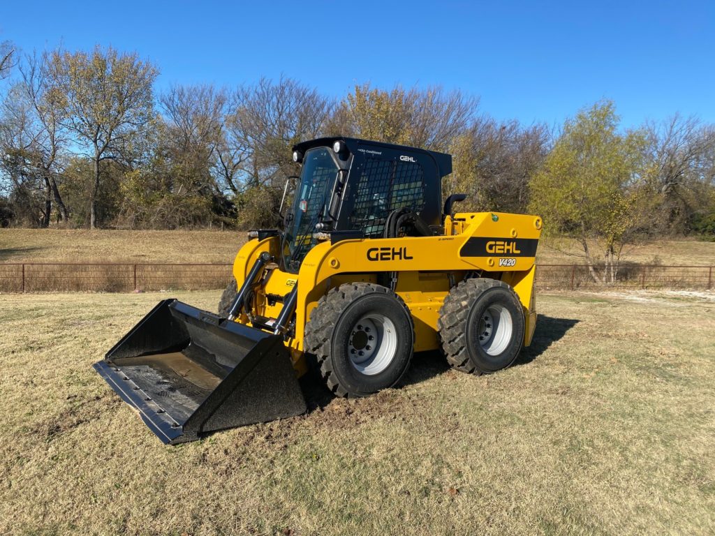 V420 Vertical-Lift Skid Loader for sale at Hendershot Equipment in Stephenville & Decatur, near Fort Worth, TX