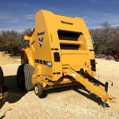 Vermeer 604 Signature Round Baler for sale at Hendershot Equipment in Stephenville& Decatur, near Fort Worth, TX