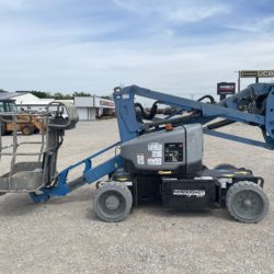 2015 Genie Z33/18 Articulated Boom Lift for sale at Hendershot Equipment in Decatur & Stephenville, Texas. Shop preowned equipment online.