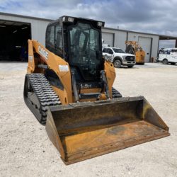 2017 CASE TR310 CTL for sale at Hendershot Equipment in Decatur & Stephenville, Texas. Shop preowned equipment online.