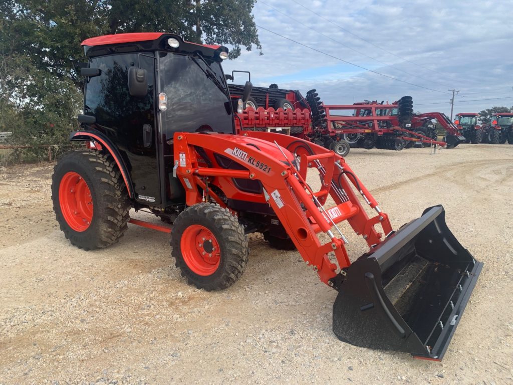 Kioti DK4710SE HST Cab for sale at Hendershot Equipment in Stephenville & Decatur, near Fort Worth, TX.