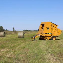 Vermeer 504R Classic Round Baler for sale at Hendershot Equipment in Stephenville & Decatur. Round balers for sale near Fort Worth, Texas