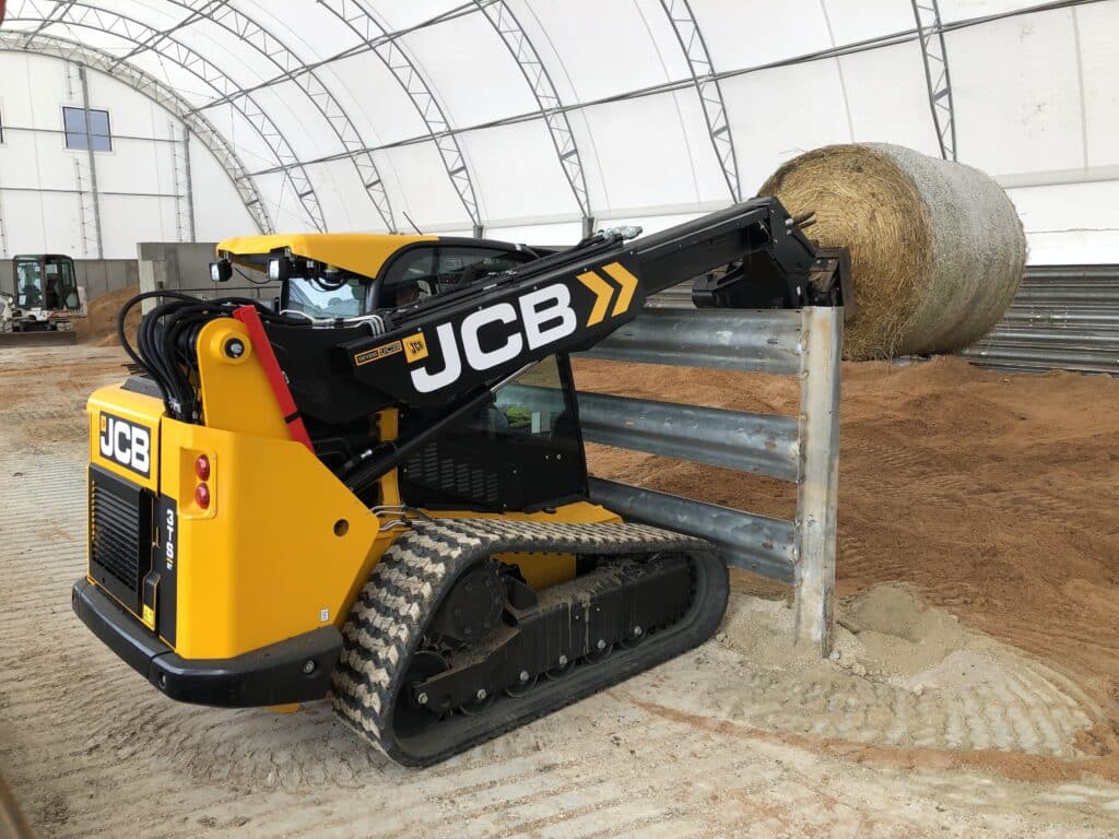 3TS-8T Hay.jpeg 2024 JCB 3TS-8T Teleskid for sale at Hendershot Equipment in Stephenville & Decatur, near Fort Worth, Weatherford & Waco TX