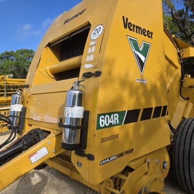 604R Signature Baler